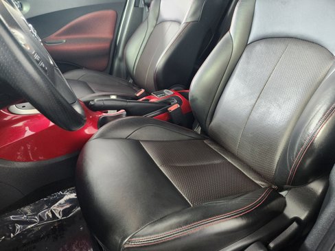 Used 2011 Nissan Juke SL w/ Sport Pkg image 13