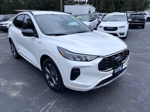 New 2024 Ford Escape ST-Line w/ Equipment Group 301A image 7