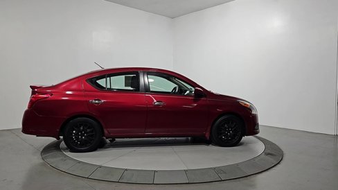 Used 2017 Nissan Versa SV image 7