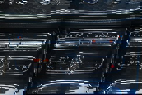 Used 2017 Mercedes-Benz E 300 image 14