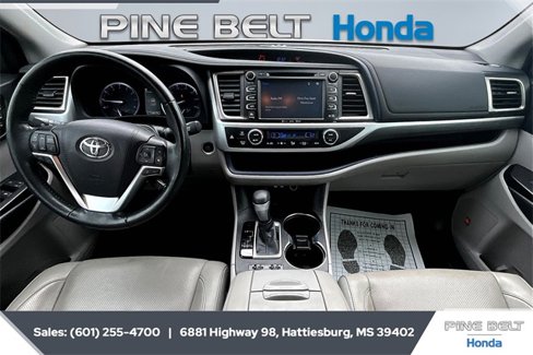 Used 2019 Toyota Highlander Limited image 13