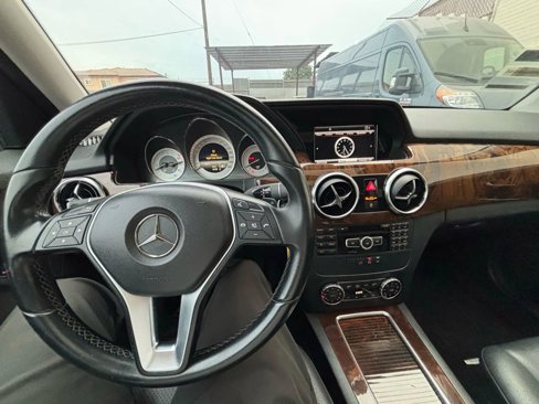 Used 2014 Mercedes-Benz GLK 350 4MATIC image 11