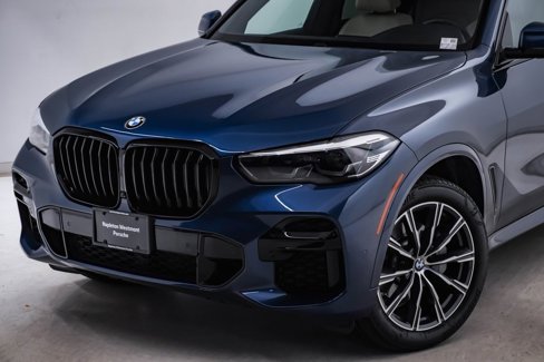 Used 2022 BMW X5 xDrive40i w/ M Sport Package image 4