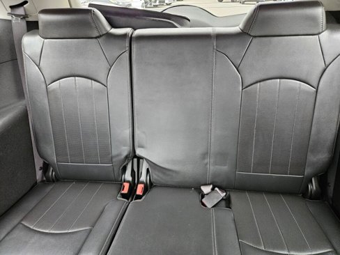 Used 2017 Buick Enclave Premium image 24