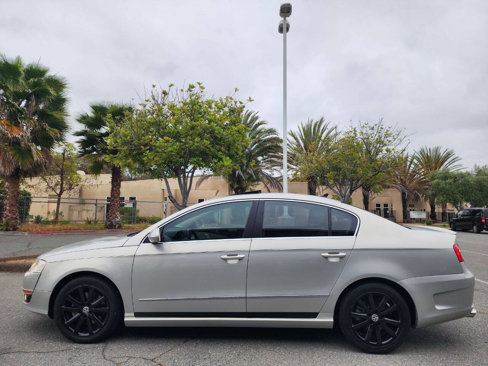 Used 2010 Volkswagen Passat Komfort image 7
