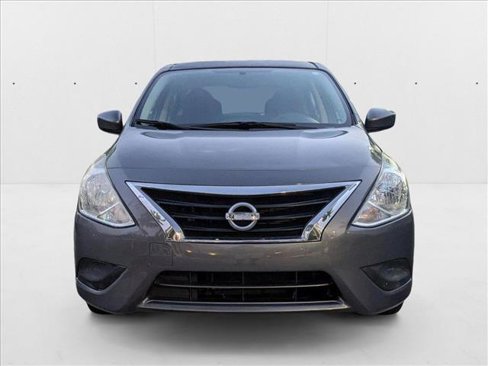 Used 2016 Nissan Versa S Plus image 2