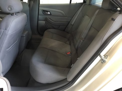 Used 2015 Chevrolet Malibu LS image 33