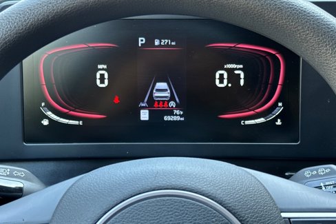 Used 2023 Kia Sportage LX image 28