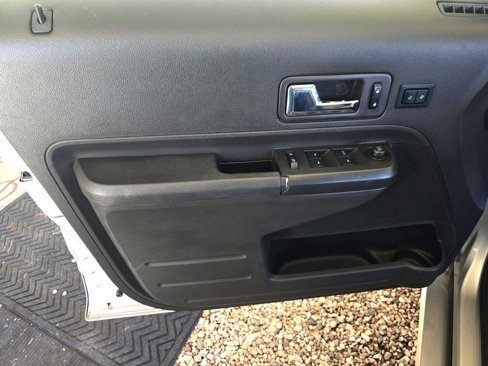 Used 2009 Ford Edge Sport image 22