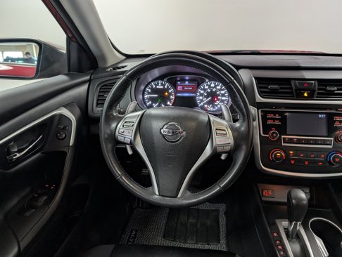 Used 2017 Nissan Altima 2.5 SR image 9