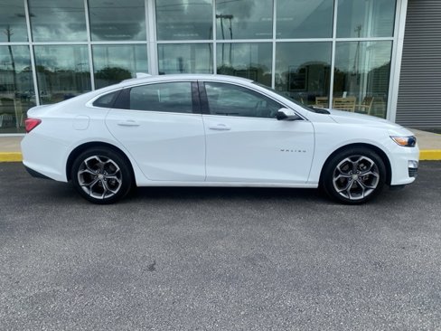 Used 2024 Chevrolet Malibu LT image 4