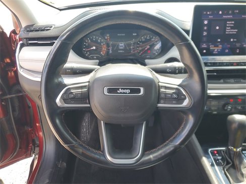 Used 2022 Jeep Compass Limited image 19