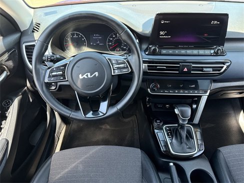 Used 2022 Kia Seltos S image 11