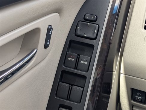 Used 2011 MAZDA CX-9 Grand Touring w/ Moonroof & Bose Audio Pkg image 26