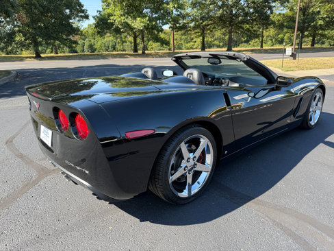 Used 2008 Chevrolet Corvette Convertible w/ Preferred Equipment Group image 16