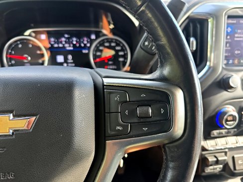 Used 2021 Chevrolet Silverado 2500 LTZ w/ LTZ Premium Package image 30