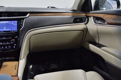 Used 2019 Cadillac XTS Luxury image 14