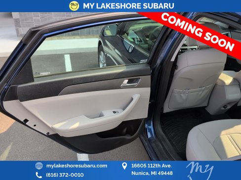 Used 2015 Hyundai Sonata SE w/ Cargo Package image 10