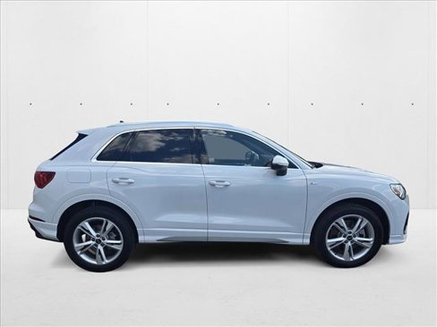 Used 2024 Audi Q3 2.0T Premium Plus w/ Premium Plus Package image 4