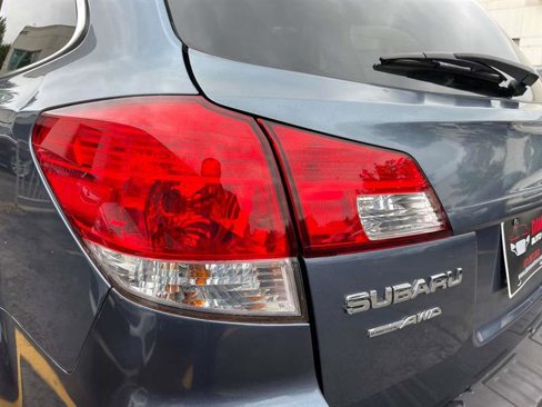 Used 2013 Subaru Outback 2.5i Premium w/ All-Weather Pkg image 12