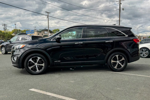 Used 2017 Kia Sorento EX image 7