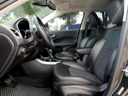 Used 2019 Jeep Compass Latitude w/ Popular Equipment Group image 18