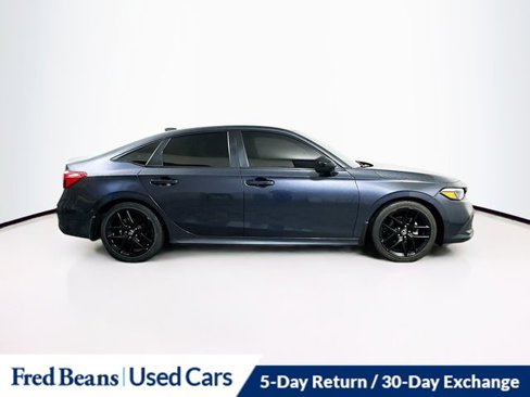Used 2023 Honda Civic Sport image 9