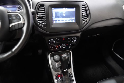 Used 2017 Jeep Compass Latitude w/ Popular Equipment Group image 19