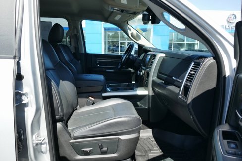 Used 2017 RAM 1500 Laramie w/ Convenience Group image 15