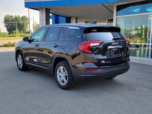 Certified 2023 GMC Terrain SLE image 4