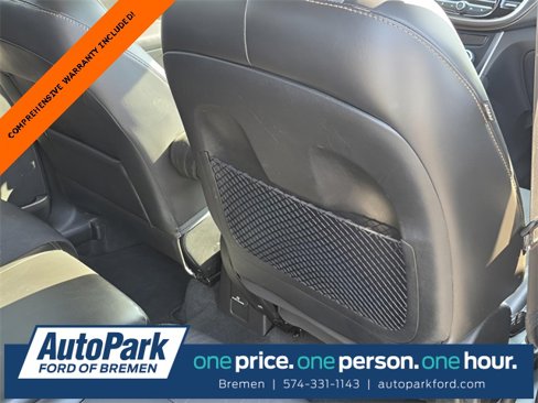 Used 2020 Chevrolet Trax LT w/ Redline Edition image 36