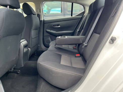 Used 2021 Nissan Sentra SV image 25