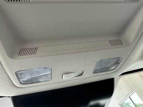 New 2025 Ford Maverick XLT w/ XLT Luxury Package image 48