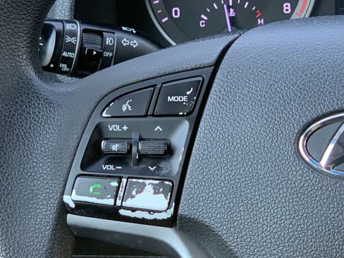 Used 2017 Hyundai Tucson SE image 9