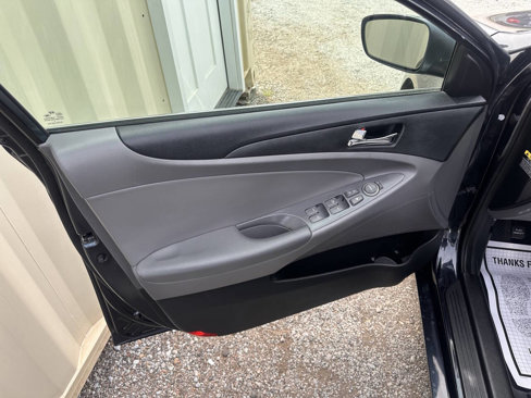Used 2013 Hyundai Sonata GLS w/ Popular Equipment Pkg image 9