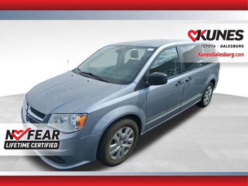 Used 2019 Dodge Grand Caravan SE w/ UConnect Hands-Free Group image 1