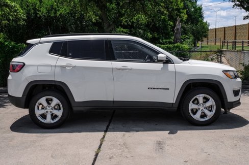 Used 2020 Jeep Compass Latitude w/ Cold Weather Group image 14