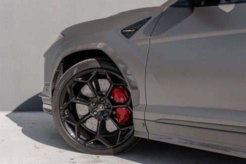 Used 2023 Lamborghini Urus Performante image 46