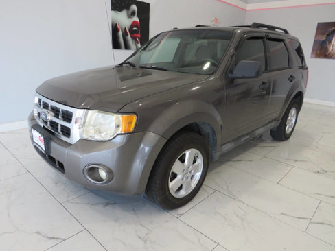 Used 2011 Ford Escape XLT w/ 202A Rapid Spec Order Code image 8