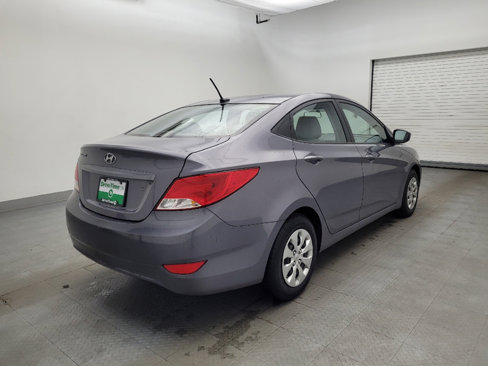 Used 2016 Hyundai Accent SE image 9