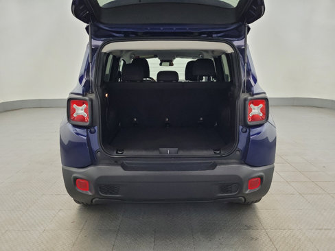 Used 2019 Jeep Renegade Latitude image 29