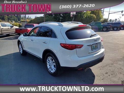Used 2014 INFINITI QX70 AWD w/ Premium Package image 8