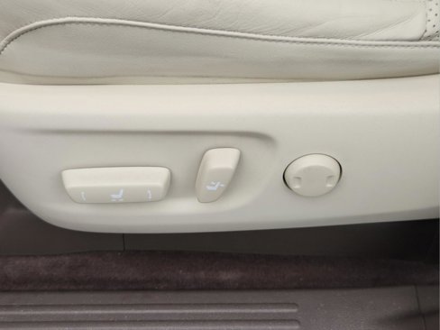 Used 2014 Lexus GX 460 Luxury image 15