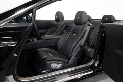 Used 2018 Rolls-Royce Dawn image 37