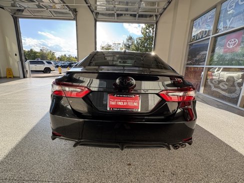 Used 2021 Toyota Camry SE image 6