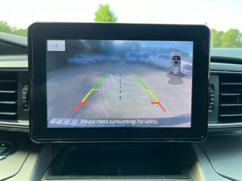 Used 2021 Ford Explorer XLT w/ Equipment Group 202A image 23