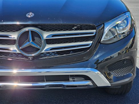 Used 2019 Mercedes-Benz GLC 300 image 9