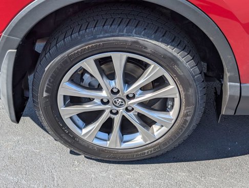 Used 2016 Toyota RAV4 Limited image 30