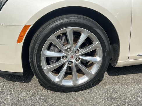 Used 2013 Cadillac XTS Premium image 13