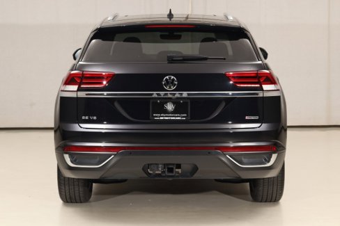 Used 2022 Volkswagen Atlas Cross Sport SE image 16